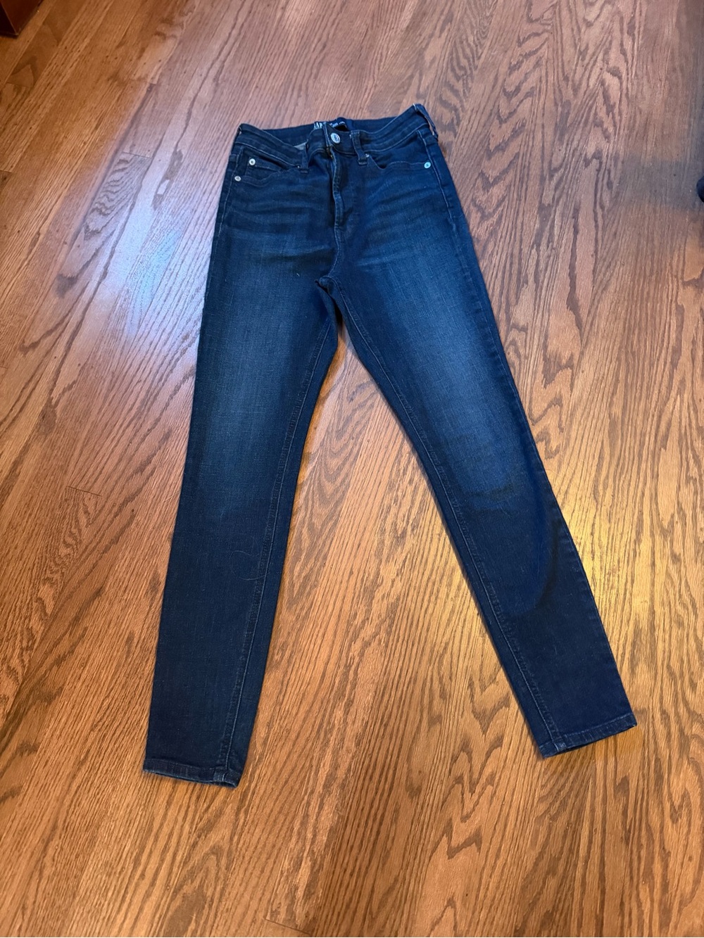 GAP Women's Dark Blue Skinny Jeans